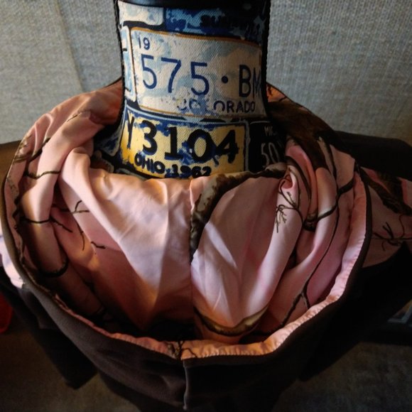 HABIT PINK CAMO JACKET - MADE IN KENYA - SIZE M - Picture 5 of 9